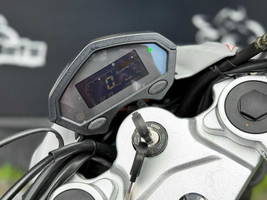Мотоцикл SPARK SP250R-35