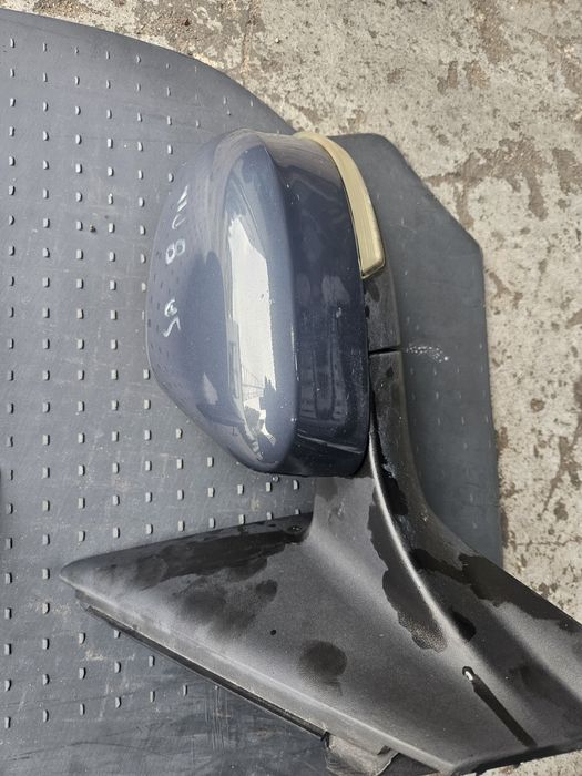 Lusterko  Ford Mondeo MK4 lift 8 Pin kolor SA
