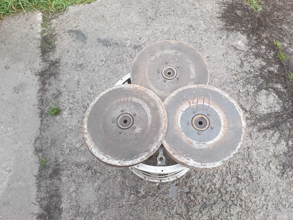 Запчастини до сівалки СЗ 3.6-5.4 гідроциліндр ЦС 75.