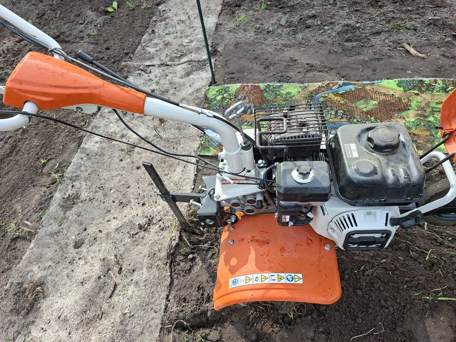 glebogryzarka stihl MH600.1