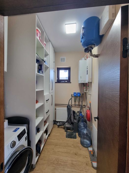 Без комісії будинок у заселеному котеджному містечку, сертифікат+