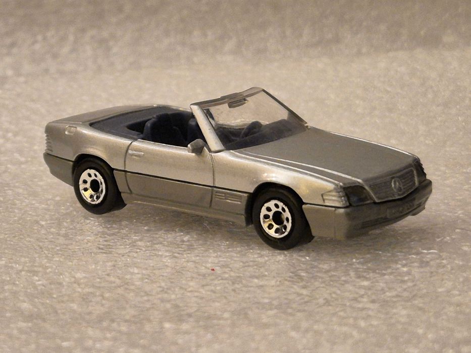 Model Matchbox - Mercedes 500 SL ! ! !