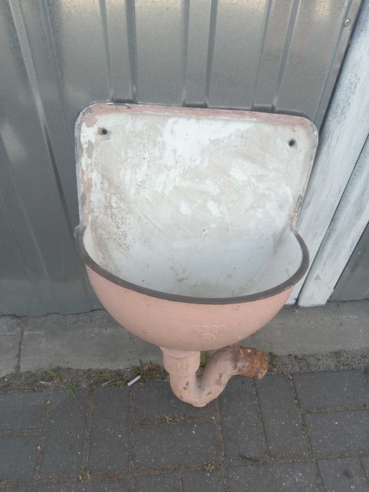 Stara umywalka żeliwna + syfon PRL