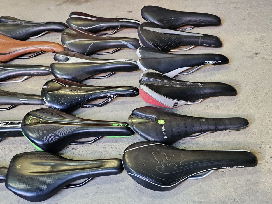 Сідак, сидіння Bontrager, Selle Italia, Fizic, Syncros,Specialized