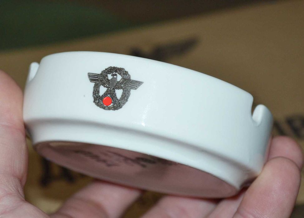 Пепельница Вермахт попільничка Рейх символ Поліція порядку Краков 1940