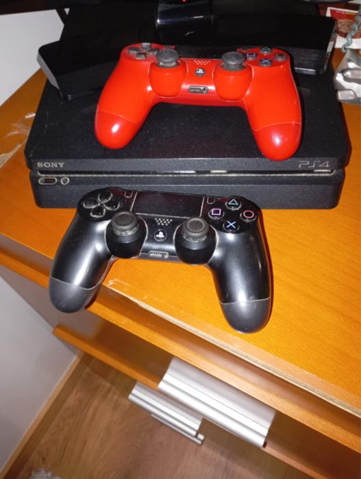 Ps4 com 2 comandos