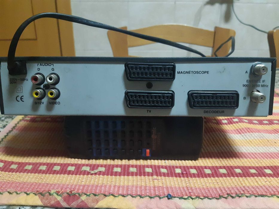 Metronic Satellite Receiver 44220364584281991170124