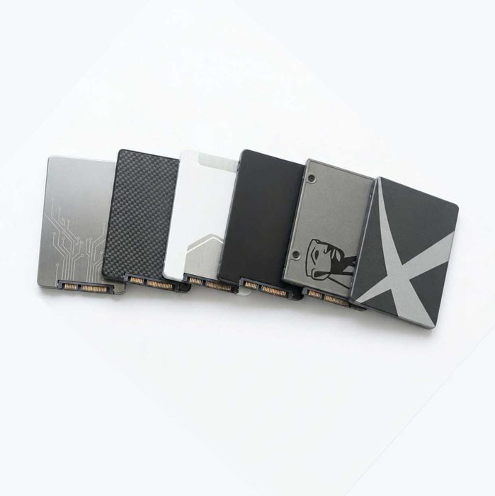 Discos Rígidos 2.5'' HDD / SSD