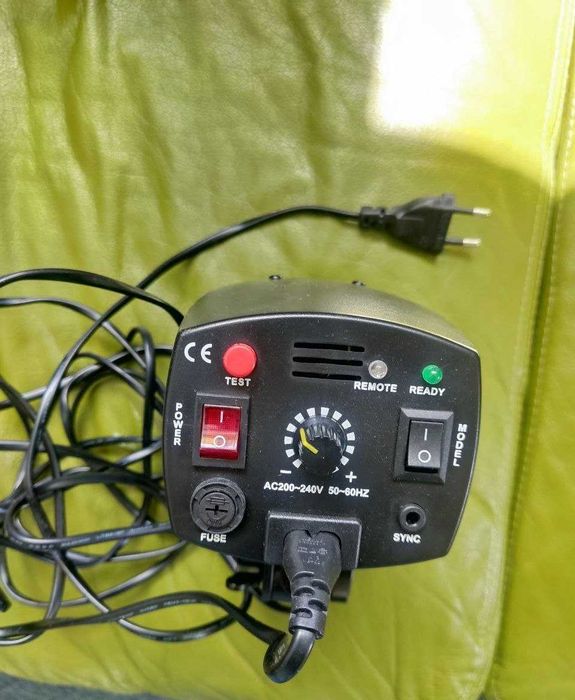 Студійний спалах Mini Master 150