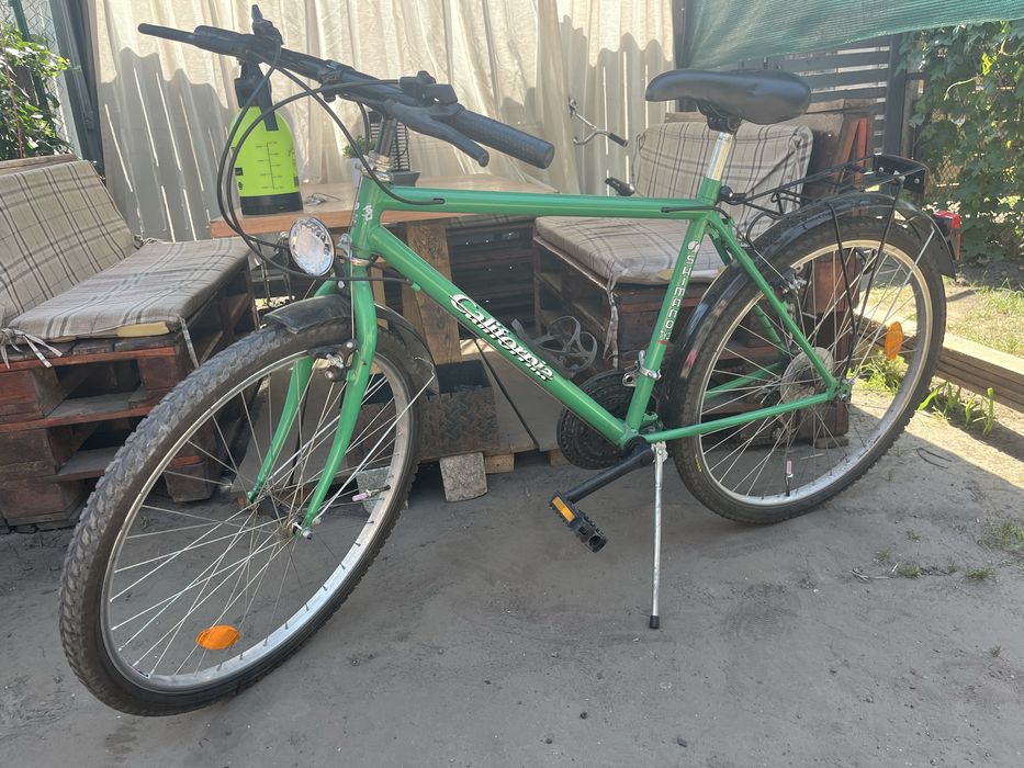 Поодам велосипед