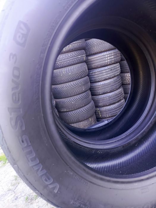 Sprzedam prawie nowe opony Hankook 235/55 r19