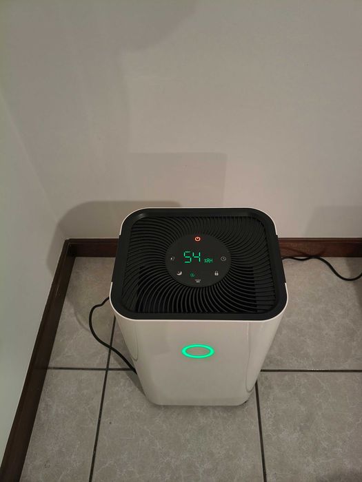Desumidificador silencioso 15 l, com desligamento automático, temporizador 24h e baixo consumo