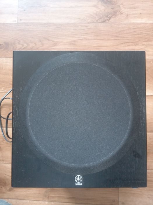 Subwoofer Yamaha YST  SW 012
