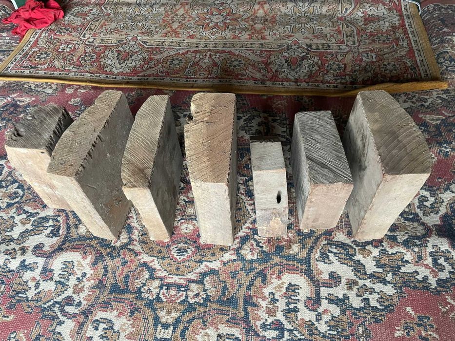 Червоне дерево ( махагоні )