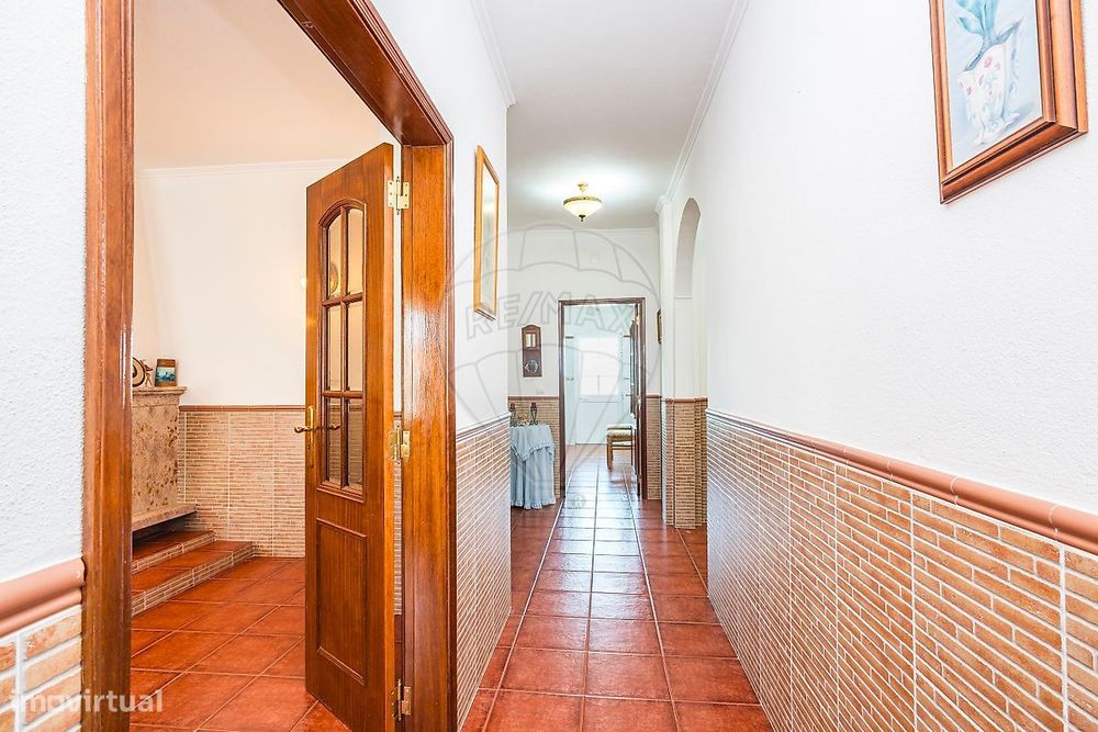 Moradia T4 para venda