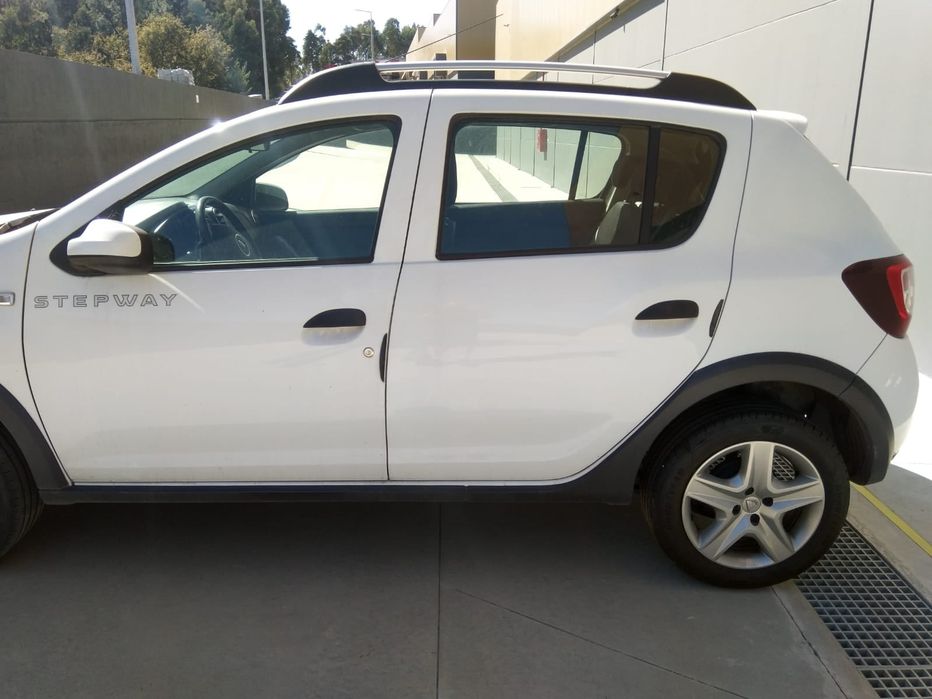 DACIA SANDERO II - 2014 - Para Peças