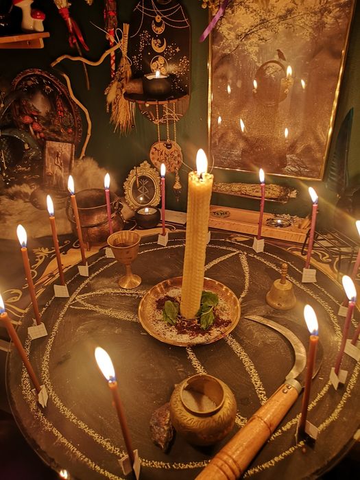 100% Wiedźma od 10 lat - tarot, rytualistka / magia ludowa