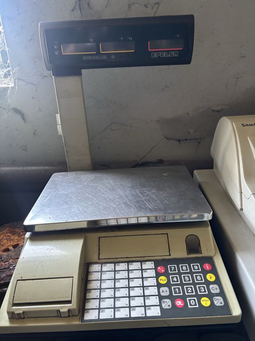 Balanca e maquina registadora eletronica
