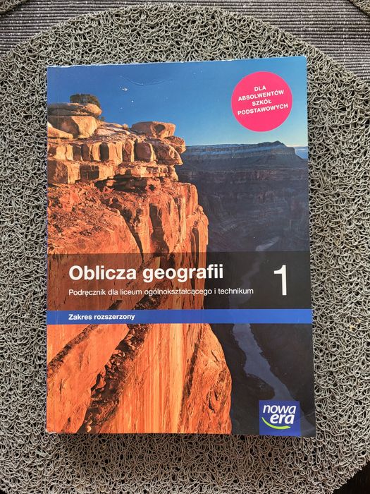 Oblicza geografii 1. Zakres rozszerzony.