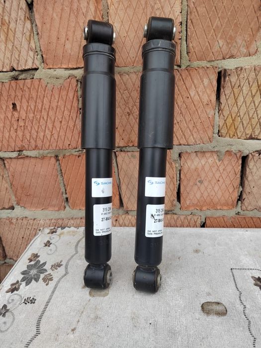 амортизатори задні на Рено кенго 2, 3, мерседес сітан