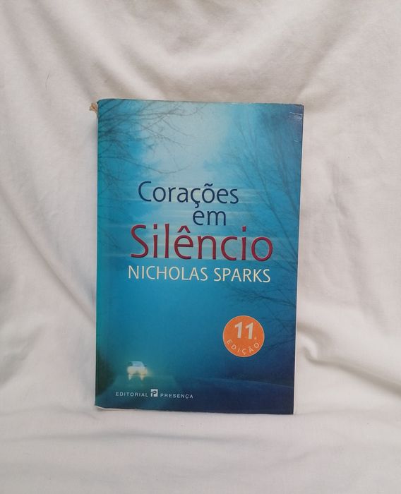Livro: Corações em Silêncio