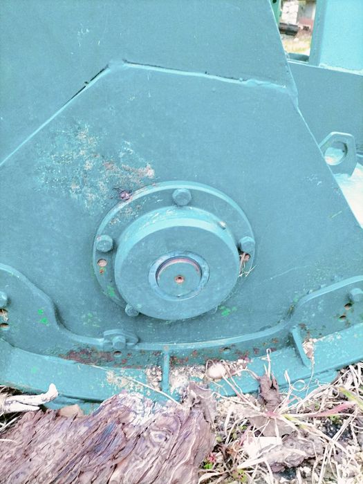 Triturador Recoletor podas vinha/olival ou biomassa floresta