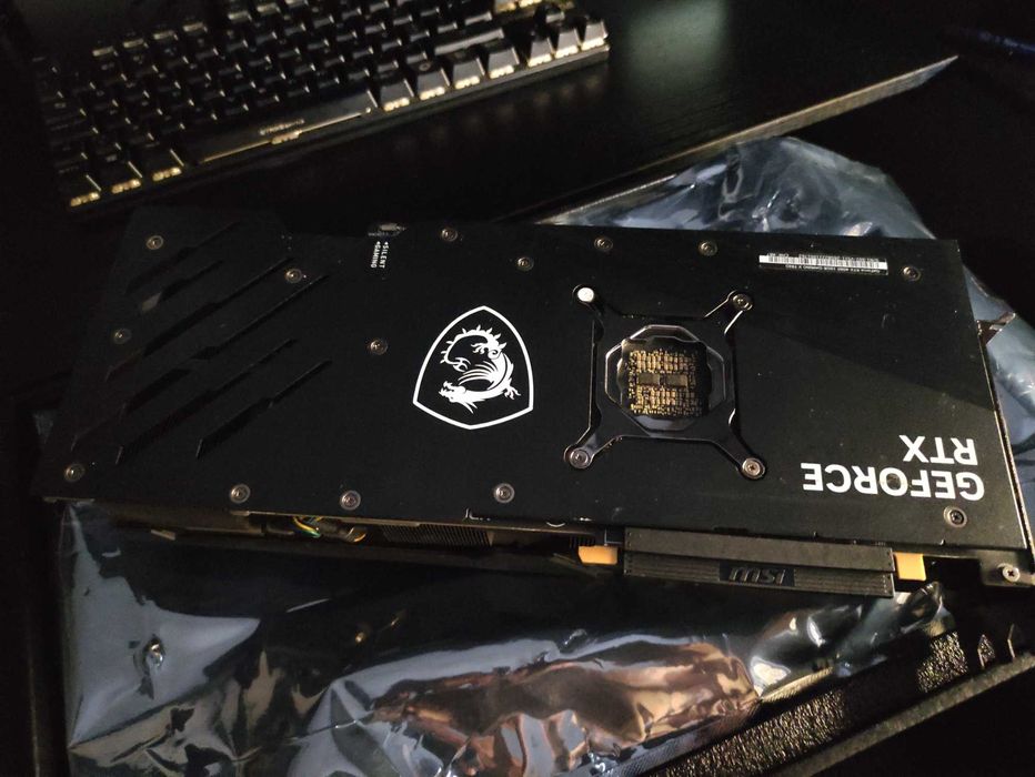 Placa Gráfica MSI GeForce® RTX 4080 GAMING X TRIO 16GB