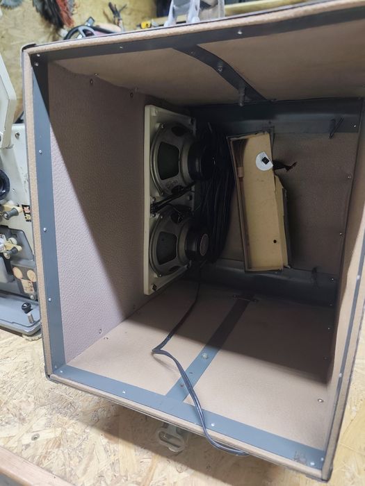 Projektor elew ap-25t 16 mm.
