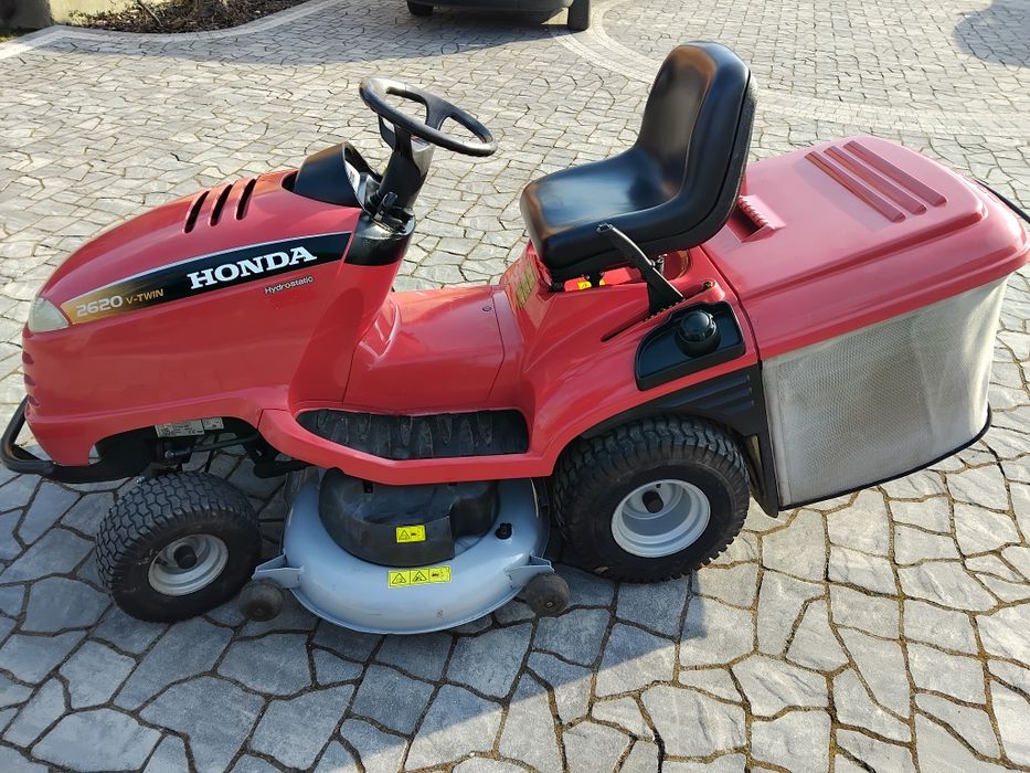 Mocny traktorek kosiarka HONDA 2620  20km