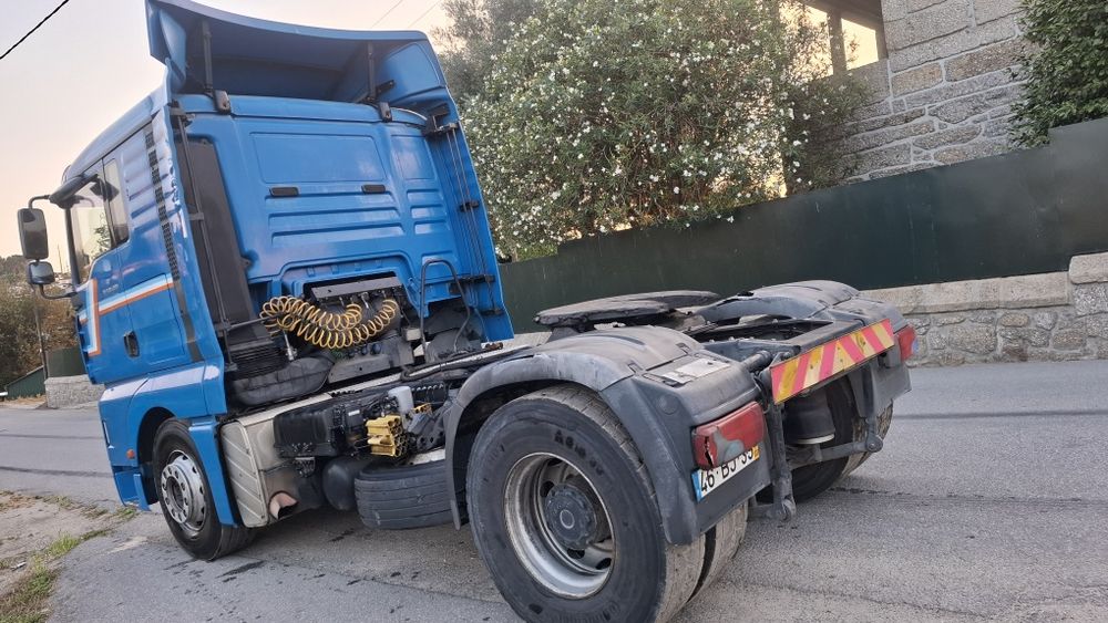 Tractor Man tga 480