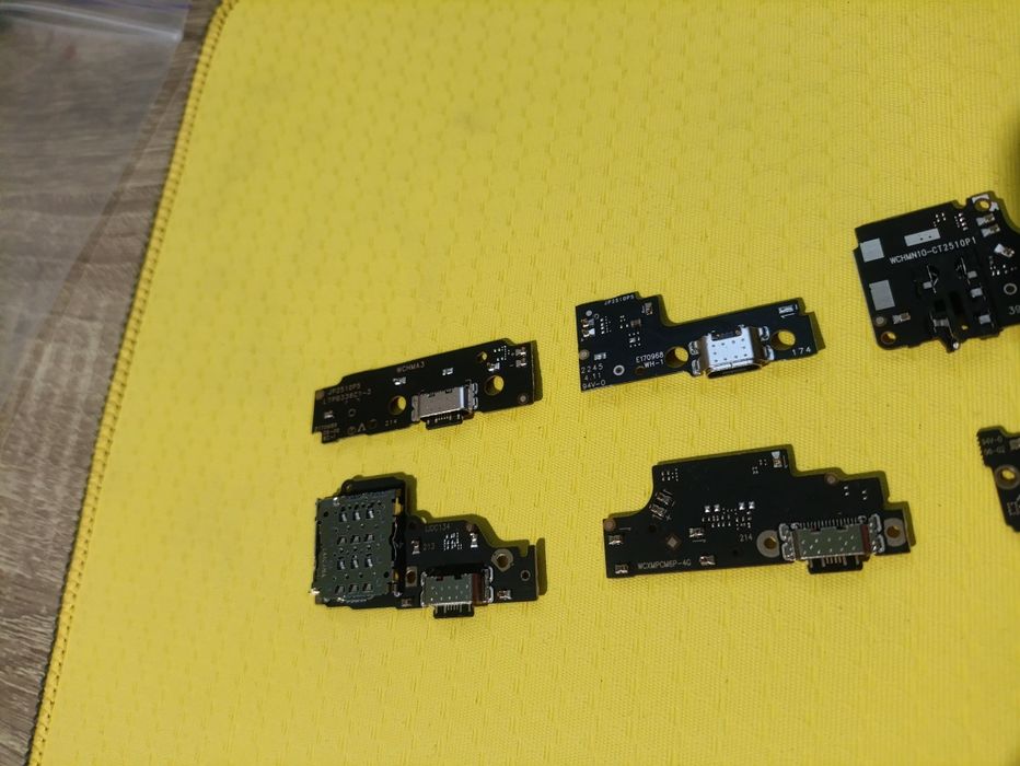 Нижня плата зарядки для XIAOMI / POCO
