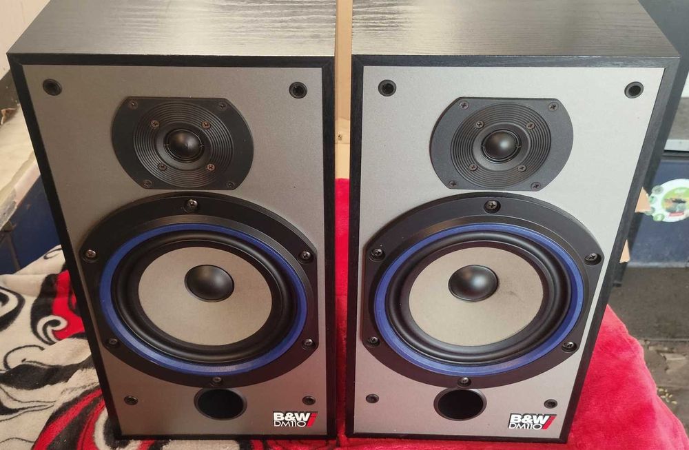 Kolumny B&W DM 110i