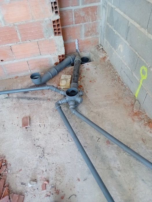 Canalizador predial e casas