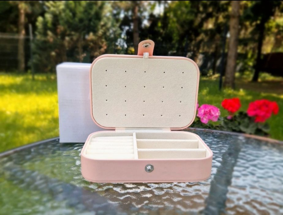 Organajzer Szkatułka Na Biżuterię  Kuferek