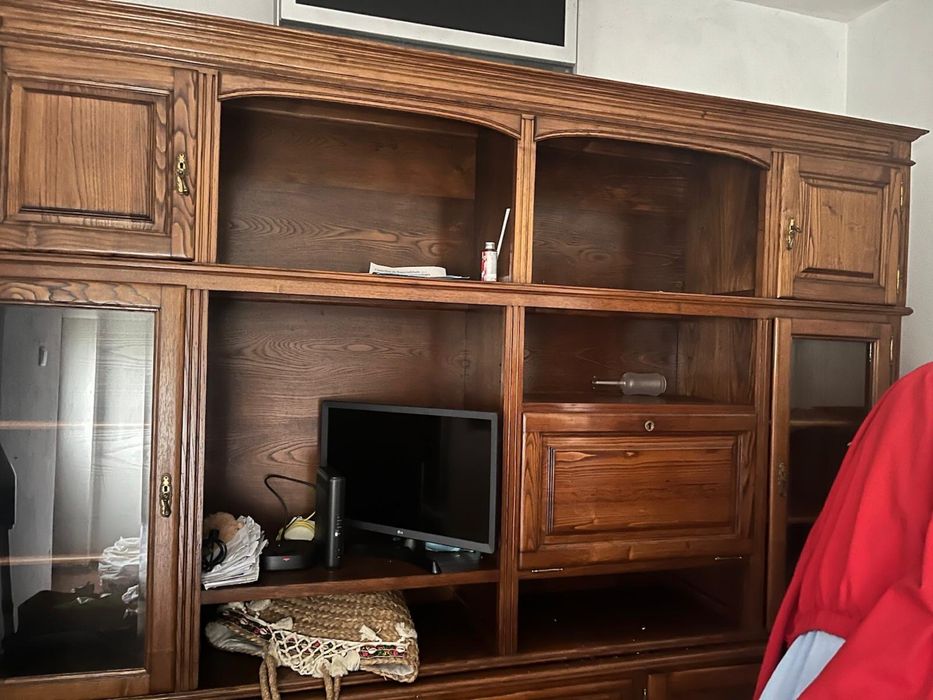 Movel de sala em madeira maciça