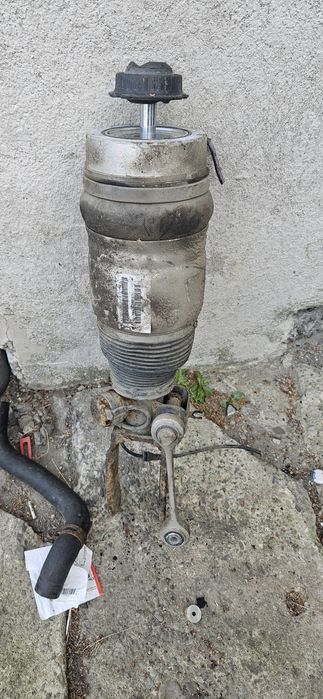 Vw Touareg Amortyzator miech Lewy