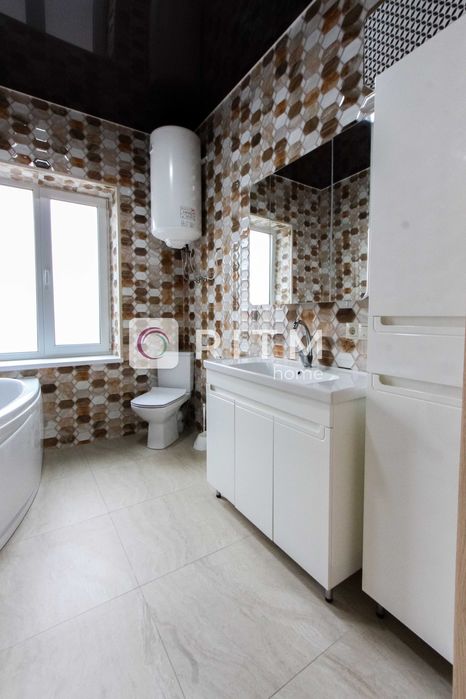 Продаж затишного будинку у Луцьку  біля річки!!!