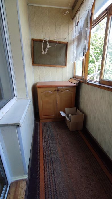 2-х комн. квартира СевГОК, ост. "Короленко" 3-й этаж, всё раздельно