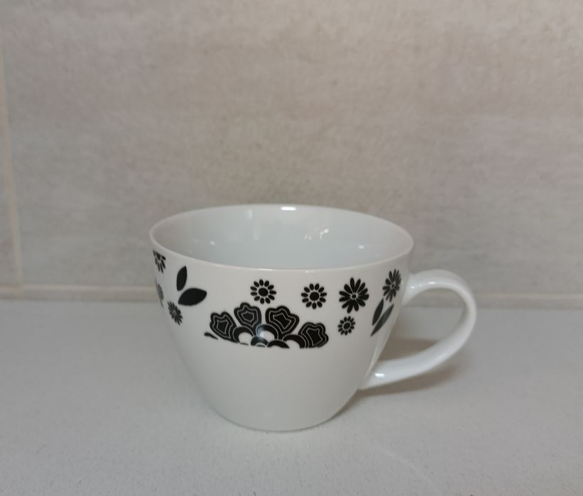 Various Mugs and Cups431196469672038401