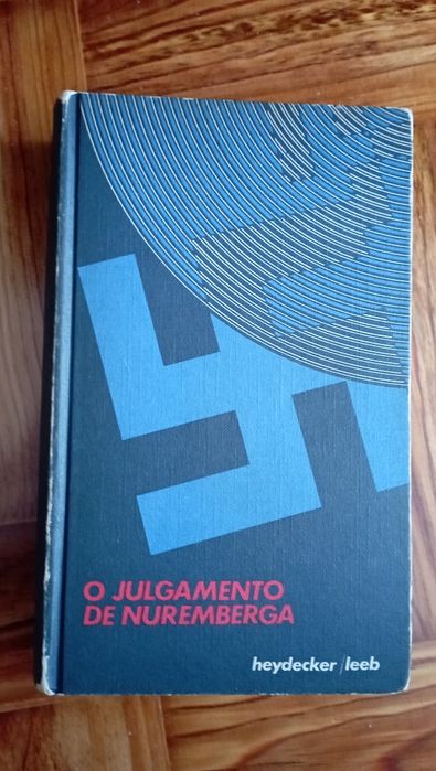 Livro " O julgamento de Nuremberga"
