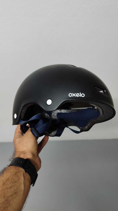 Capacete de criança e proteções
