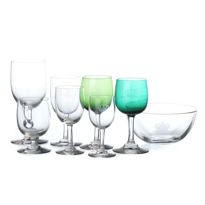 Cristal e vidro - Serviço de copos Baccarat - feito a pedido de D. Man