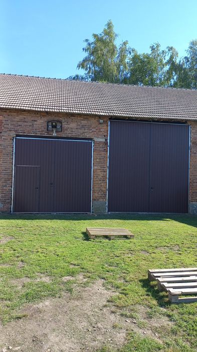 Brama na wymiar  Bramy Garażowe dwuskrzydłowa altana garażowa