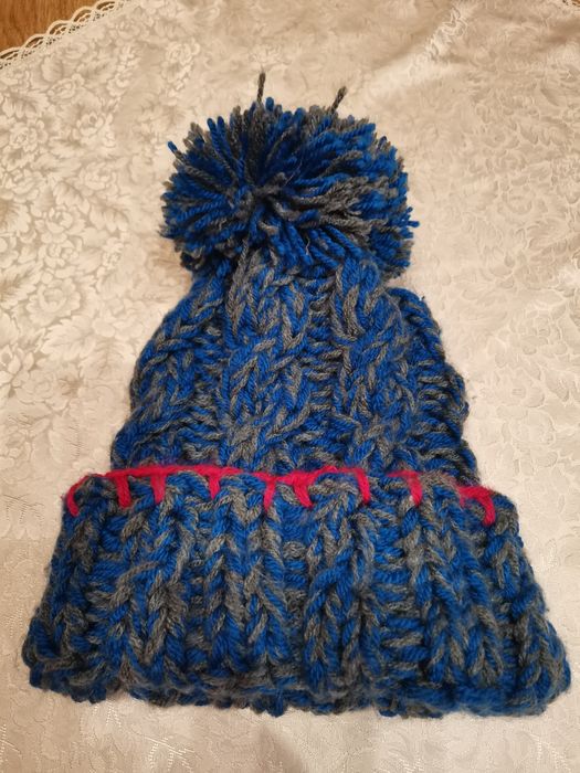 Ciepła czapka damska z pomponem handmade, zima