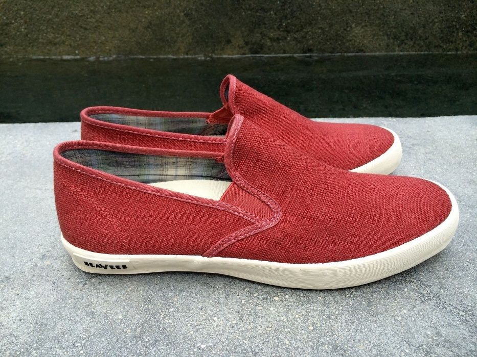 Nowe trampki Slip-On - SEAVEES - 44,5
