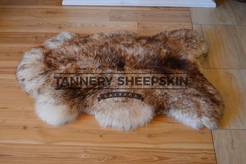 Dekoracyjna Skóra Owcza Brązowy Muflon 111-130cm Biało-Brązowa