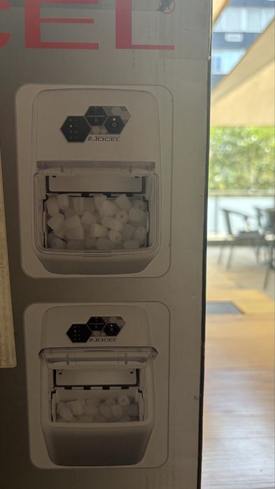 Máquina de Fazer Gelo Jocel 150W (Como Nova / Na Caixa)