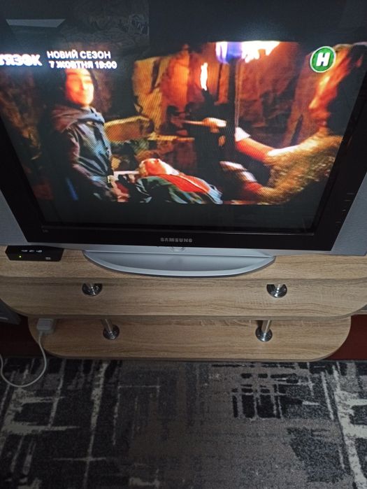 Телевізор Самсунг.