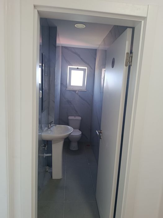 Fantásticos quartos, Casal do Marco Seixal  3 min a pé da estação do Fogueteiro