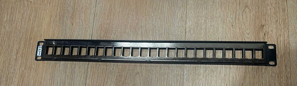 panel krosowy (patch panel) Digitus 24 porty